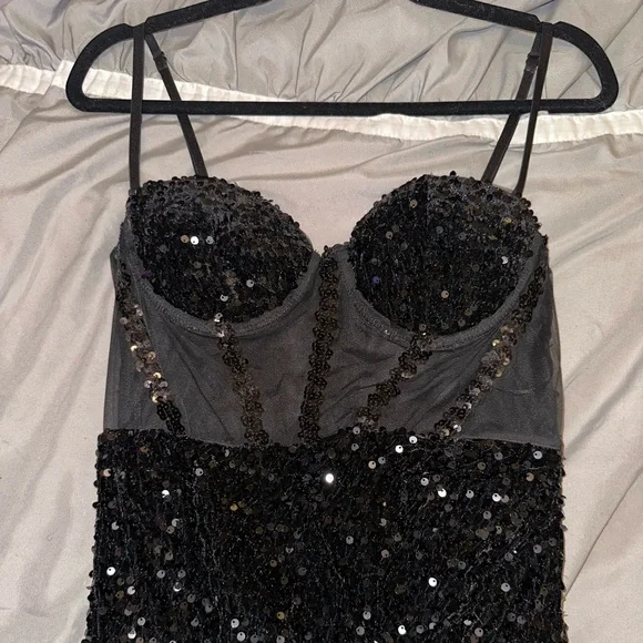 Diva Boutique Black Sequin High Slit Dress - Picture 9 of 12